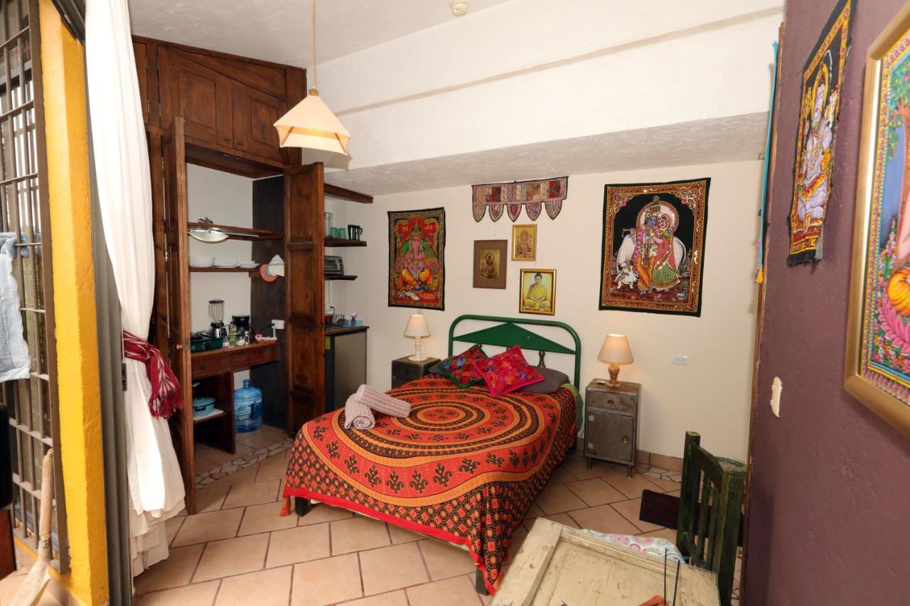Majikal B&B - Krishna Cholula Zewnętrze zdjęcie